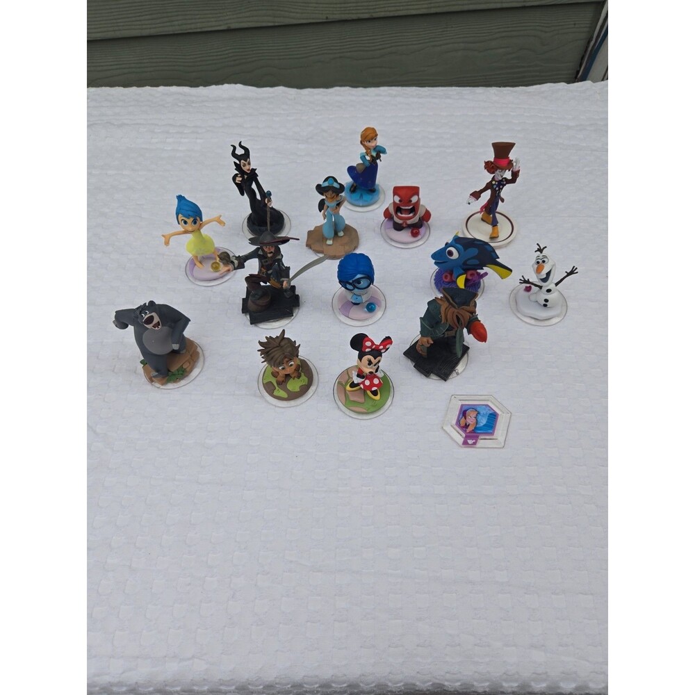 Disney Infinity Figures Lot Pixar Frozen Minnie Joy Dory Olaf  And More